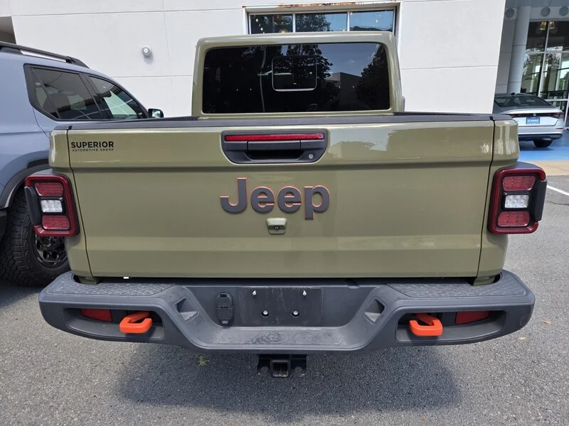 Used 2025 41 JEEP MOJAVE image 6