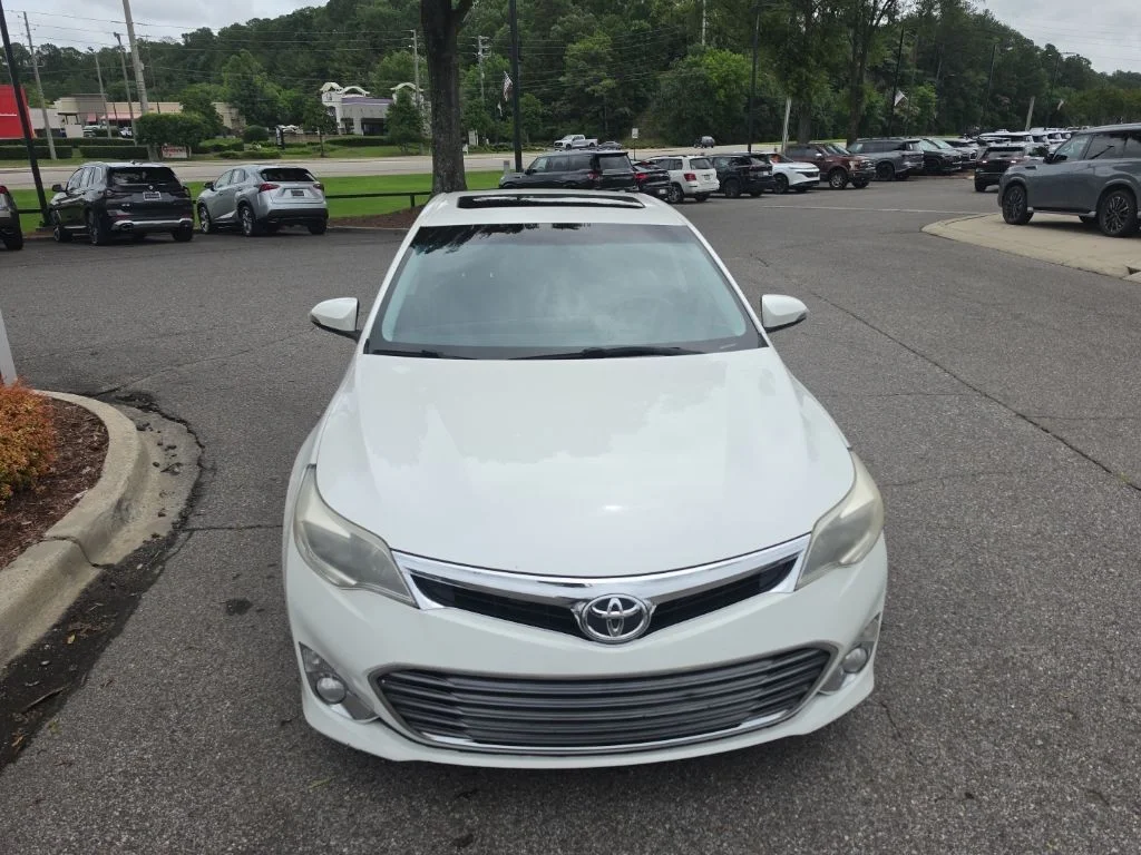2014 Toyota Avalon XLE Touring's photo