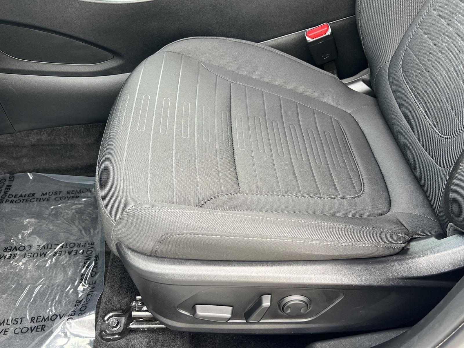 Certified Used 2024 Atlas White Hyundai SEL image 30