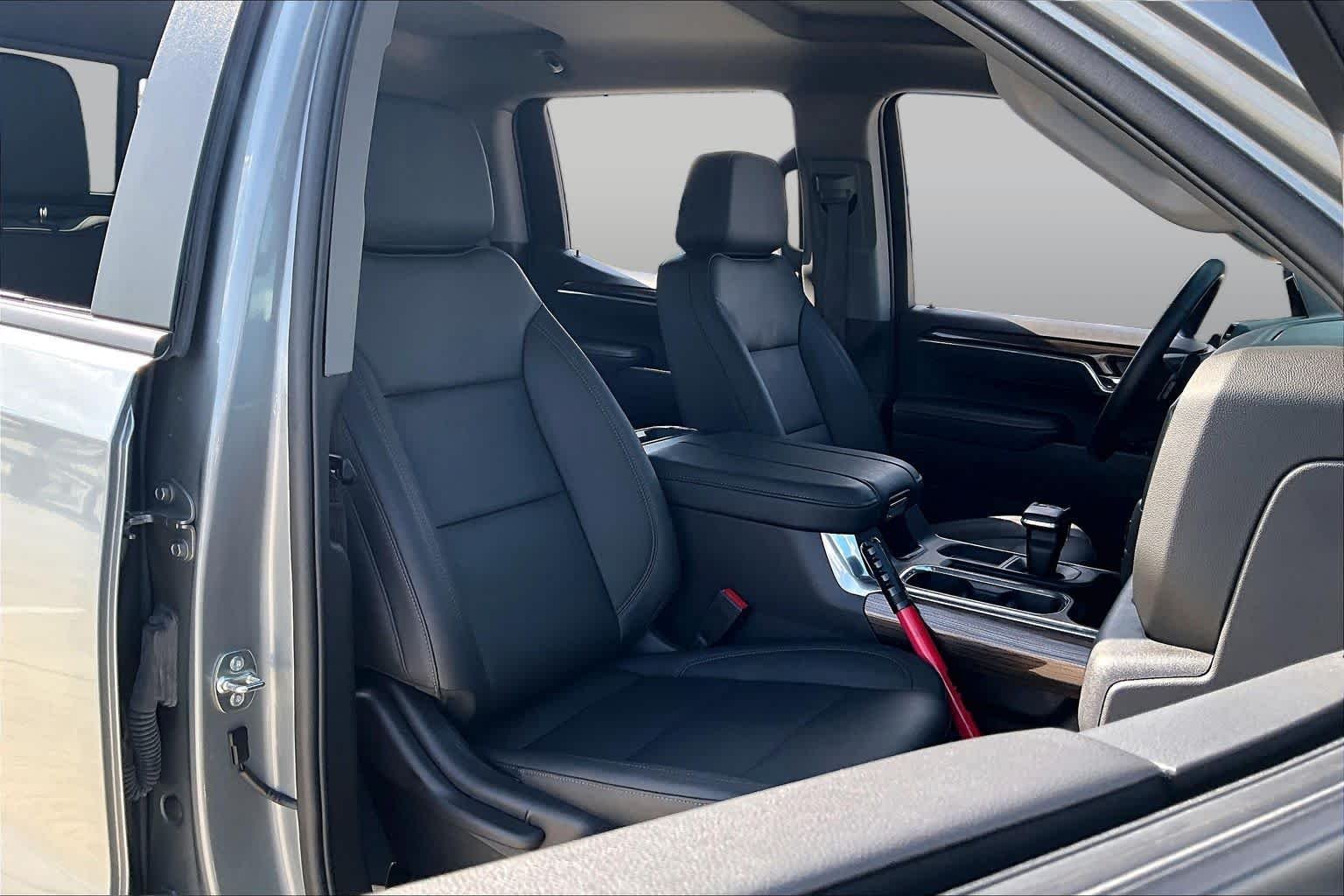 Used 2026 Sterling Gray Metallic Chevrolet LT Trail Boss image 8