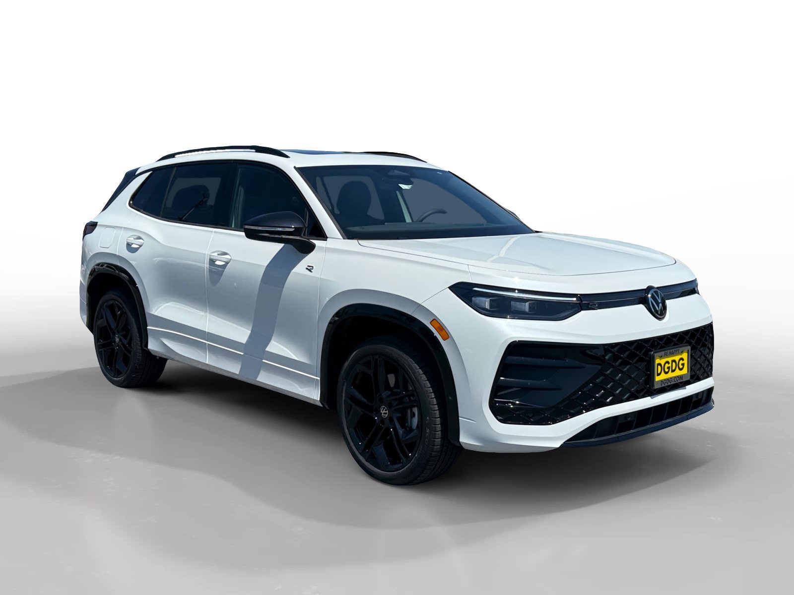 New 2026 Opal White Pearl Volkswagen SE R-Line Black image 7