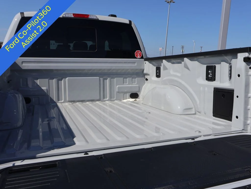 New 2026 Avalanche Ford XLT image 16