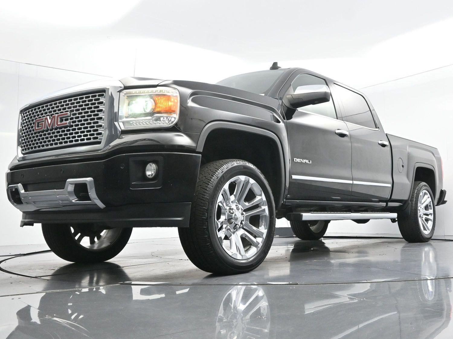 Used 2015 Onyx Black GMC Denali image 44