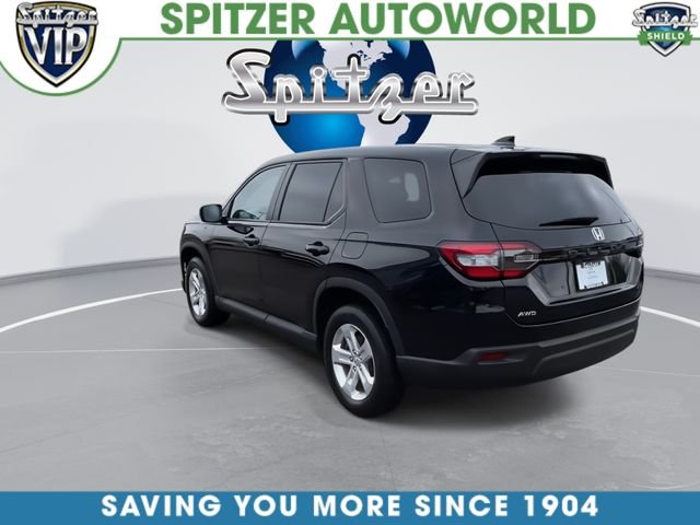 Used 2023 Black Honda LX image 7