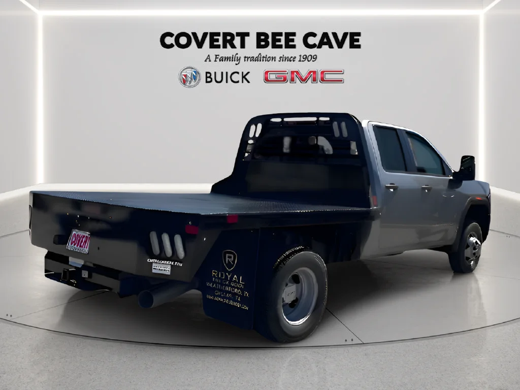 2026 GMC Sierra 3500HD Pro - Photo 11