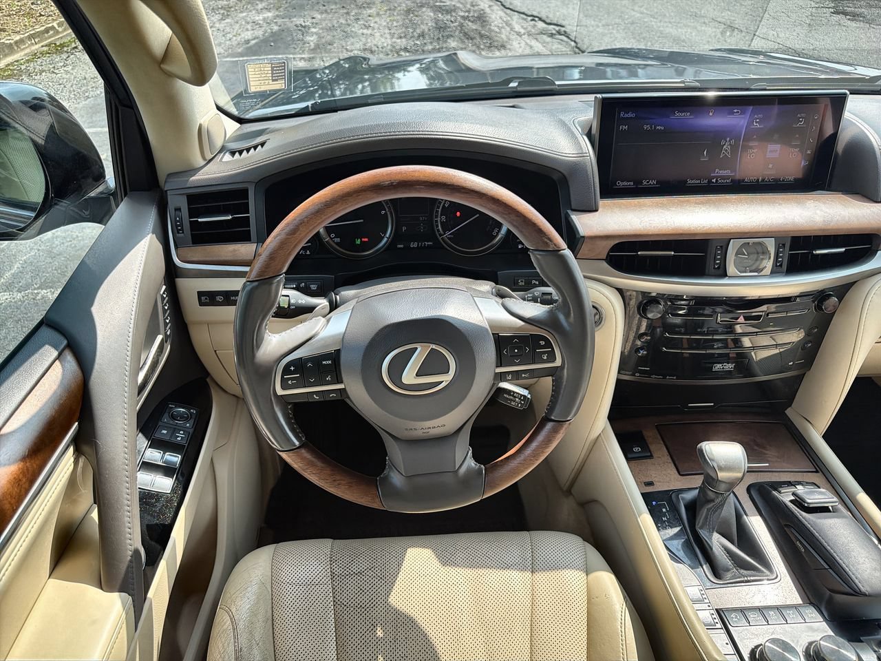 Used 2019 Gray Lexus Two-Row image 10