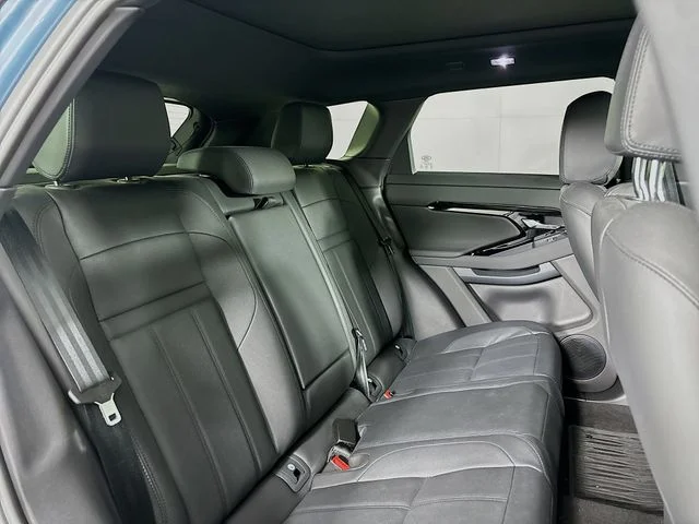 Used 2026 Blue Land Rover S image 24