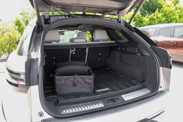 2026 Land Rover Range Rover Velar Dynamic SE - Photo 63
