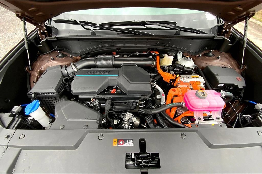 2025 Hyundai Santa Fe Limited - Photo 11