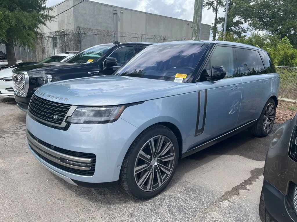 2023 Land Rover Range Rover 4.4 Autobiography LWB 7's photo