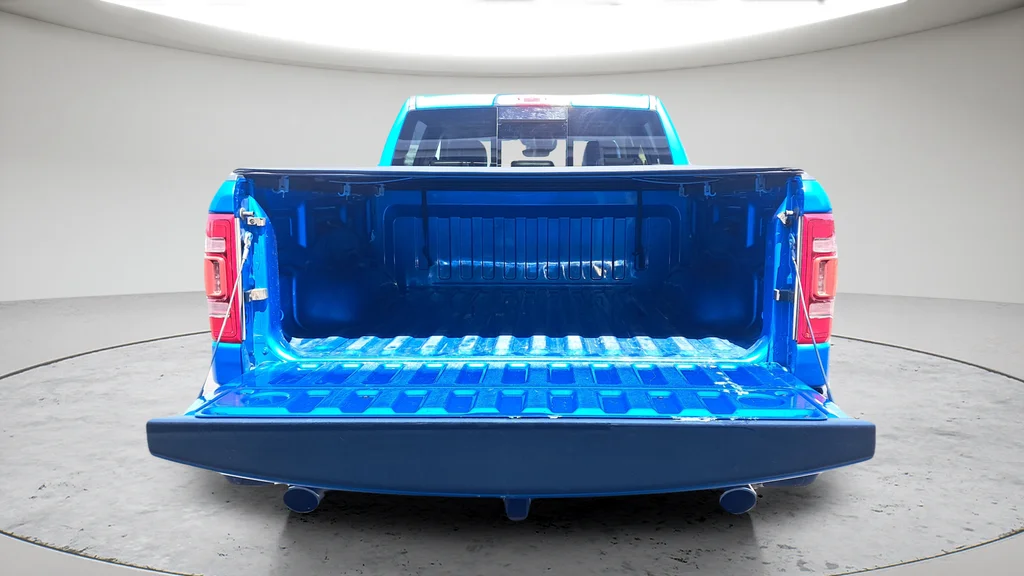 Used 2021 Blue Ram Laramie image 27