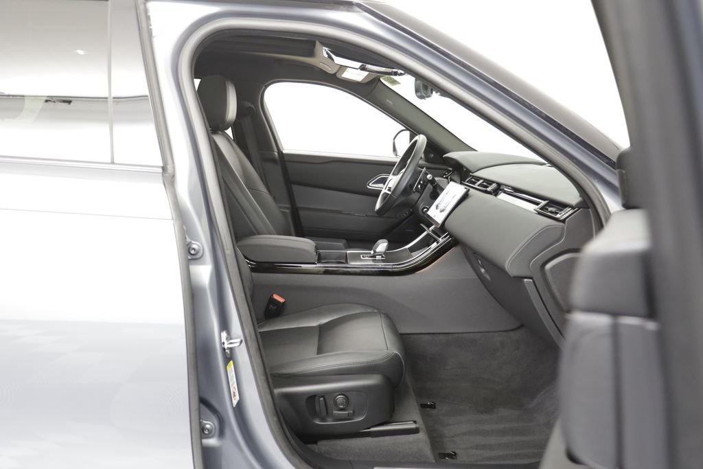 Used 2026 Gray Land Rover S image 19