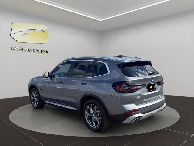 Used 2023 Skyscraper Gray Metallic BMW xDrive30i image 5