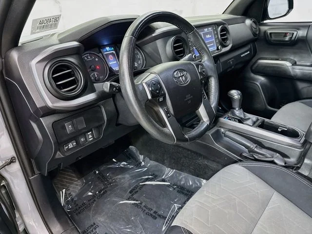 Used 2021  Toyota TRD Off-Road image 9