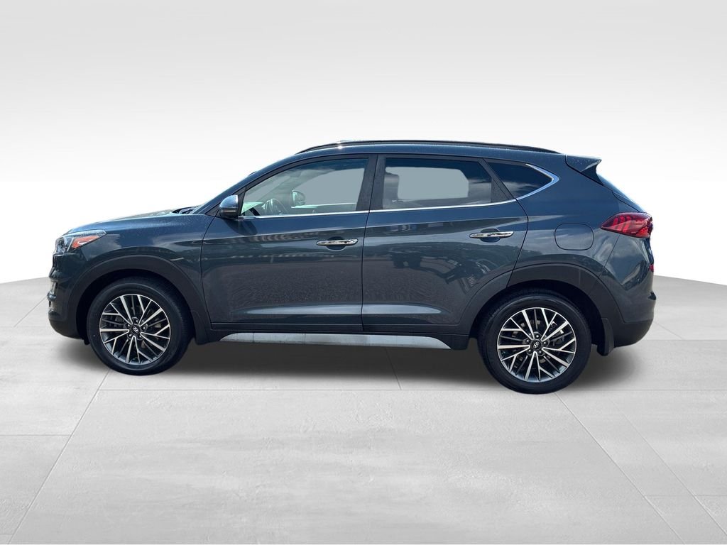 Used 2019 Blue Hyundai Ultimate image 2