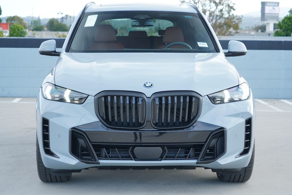 New 2026 Brooklyn Grey Metallic BMW xDrive50e image 2