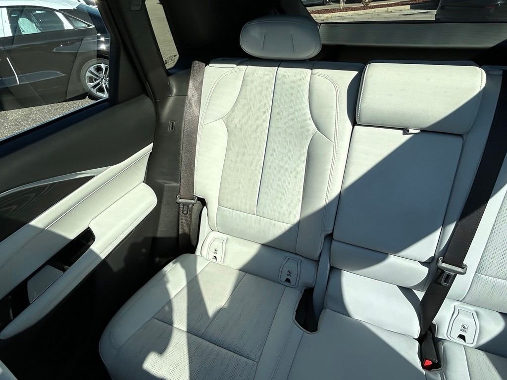 Used 2024 Blue Cadillac Luxury image 13