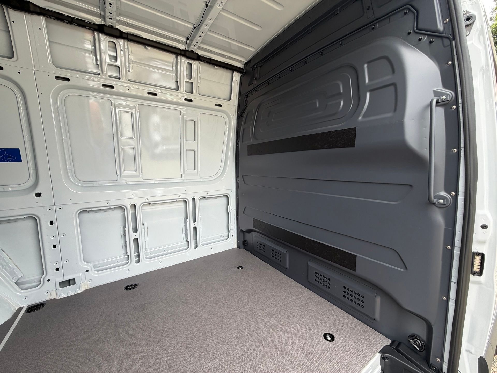 New 2026 Arctic White Mercedes-Benz Cargo 144 WB image 26