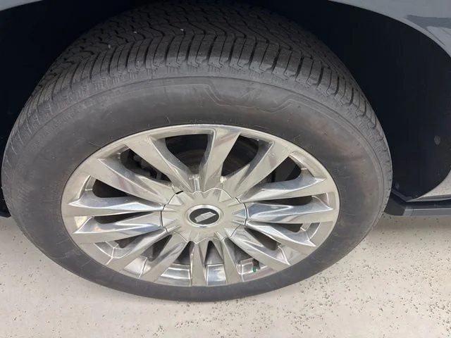 Certified Used 2021 Gray Cadillac Premium image 5
