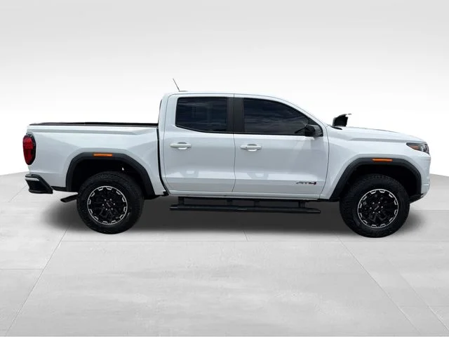 Used 2026 White GMC AT4 image 8