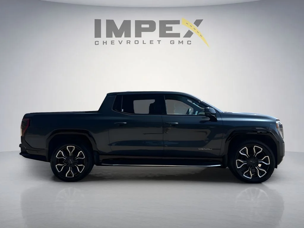 Used 2025 Blue GMC Denali image 8
