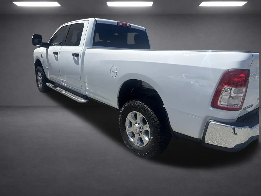 Used 2024 White Ram Big Horn image 26