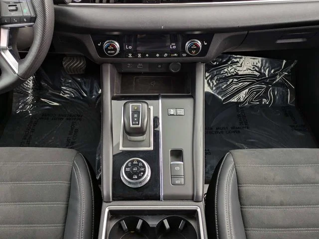 2023 Mitsubishi Outlander Plug-In Hybrid SE - Photo 21