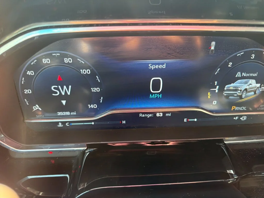 Certified Used 2024 Summit White Chevrolet LT (2FL) image 15