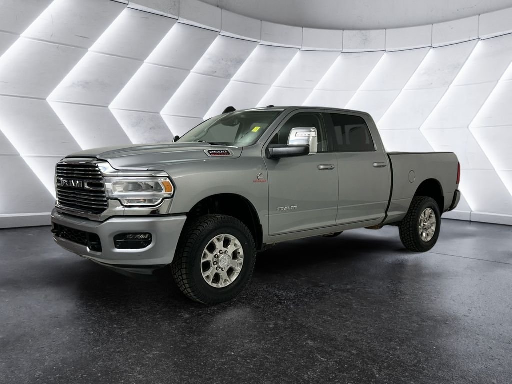 Used 2024 Silver Ram Laramie image 3