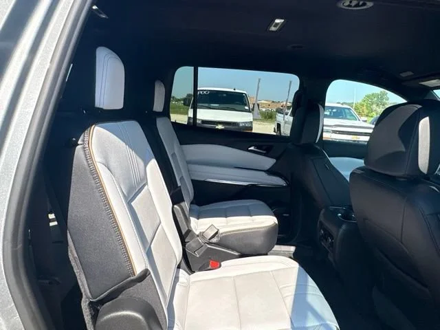 2026 Chevrolet Traverse High Country - Photo 39