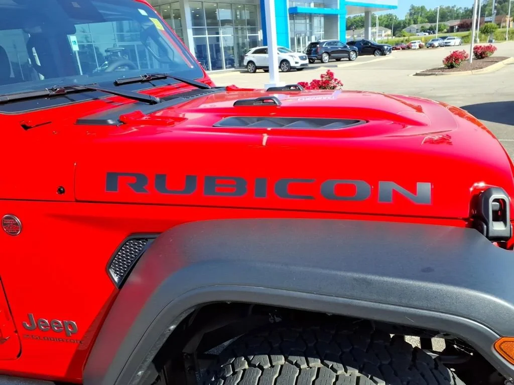 Used 2025 Red Jeep Rubicon image 5