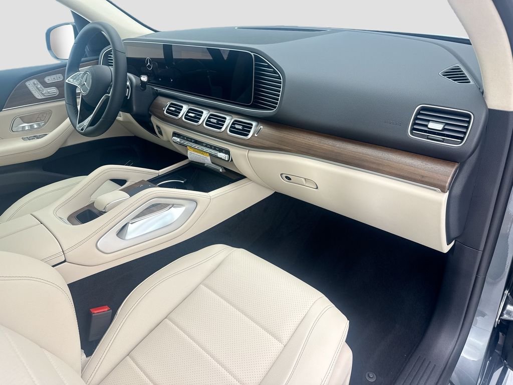 New 2026 Selenite Grey Metallic Mercedes-Benz GLE 450 image 16