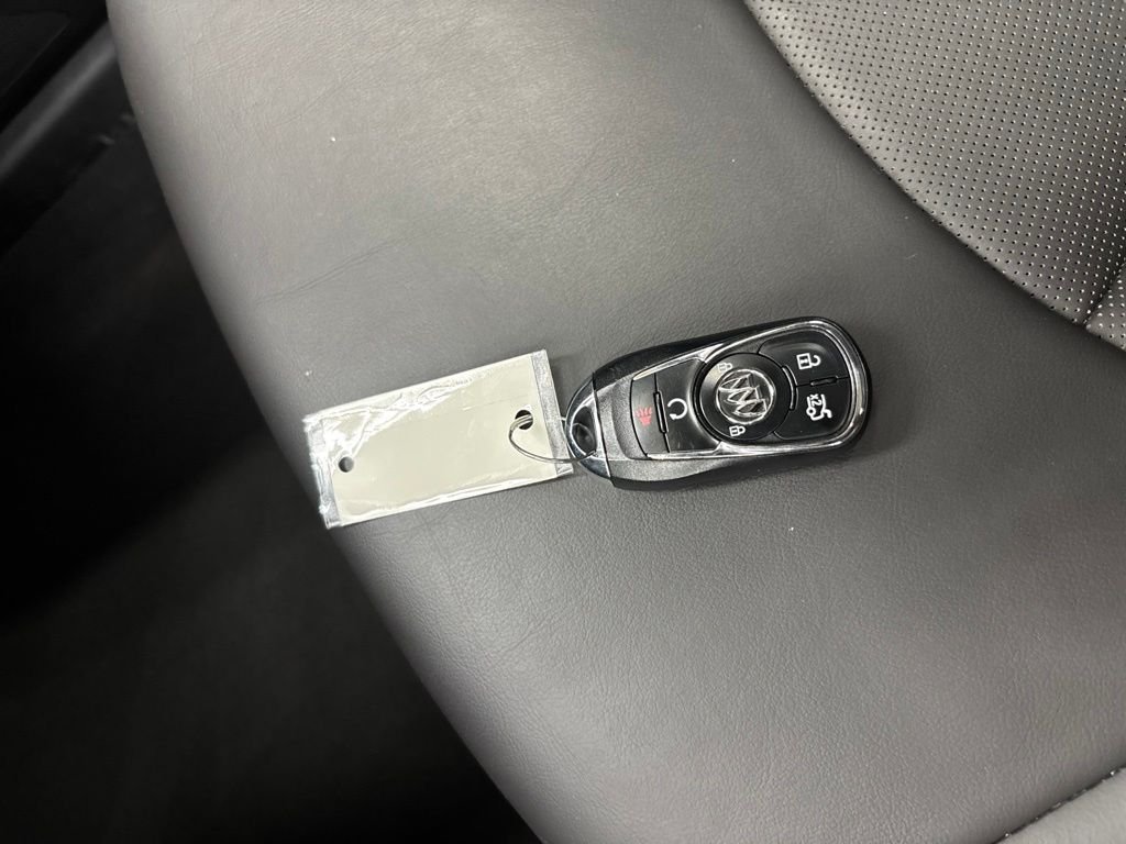 Used 2018 Black Buick Essence image 31