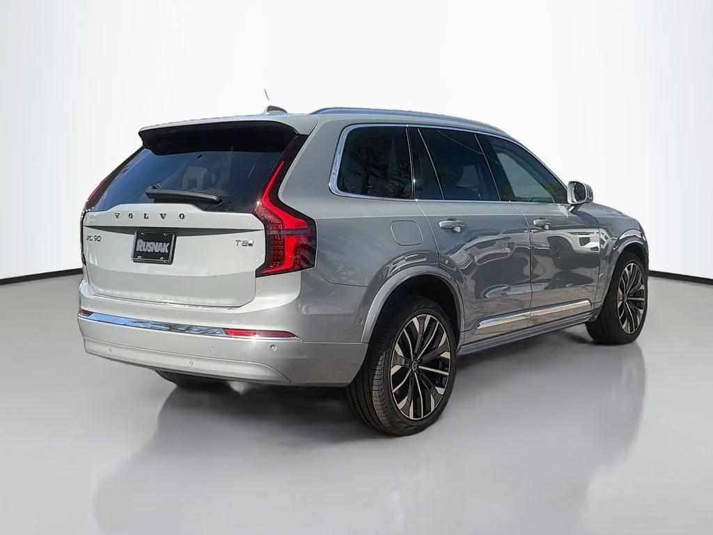2026 Volvo XC90 Ultra - Photo 7
