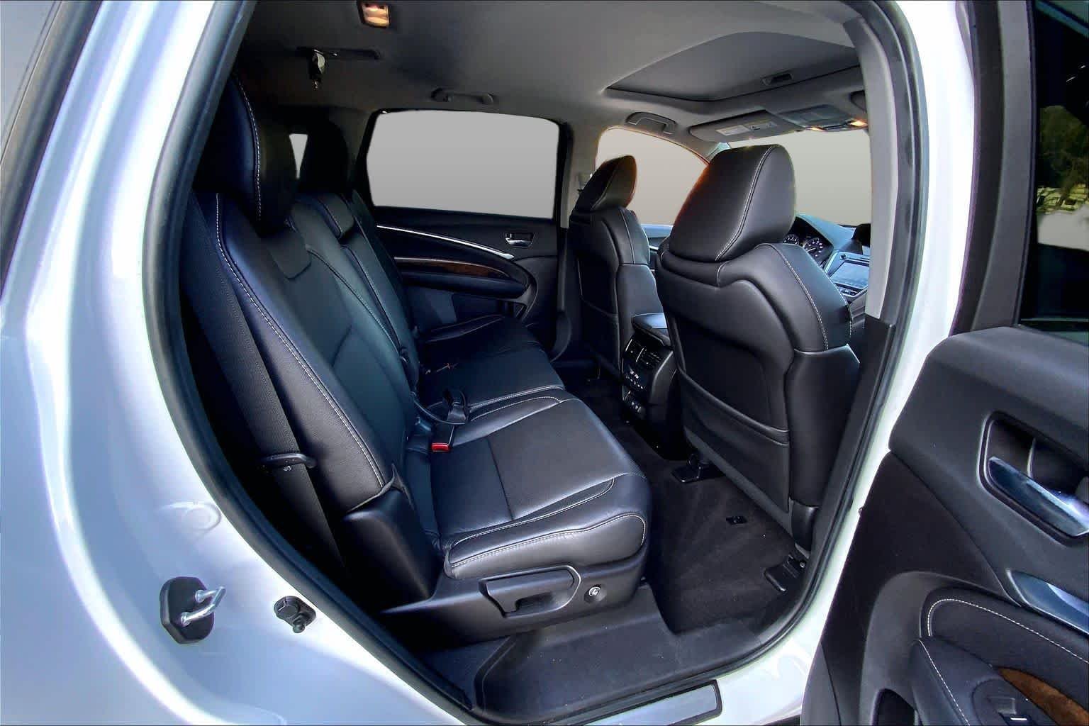 Used 2020 Platinum White Pearl Acura w/Technology Pkg image 19