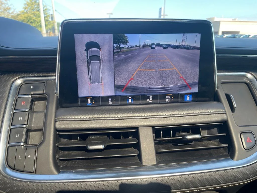 Used 2021 Gray Chevrolet Premier image 27