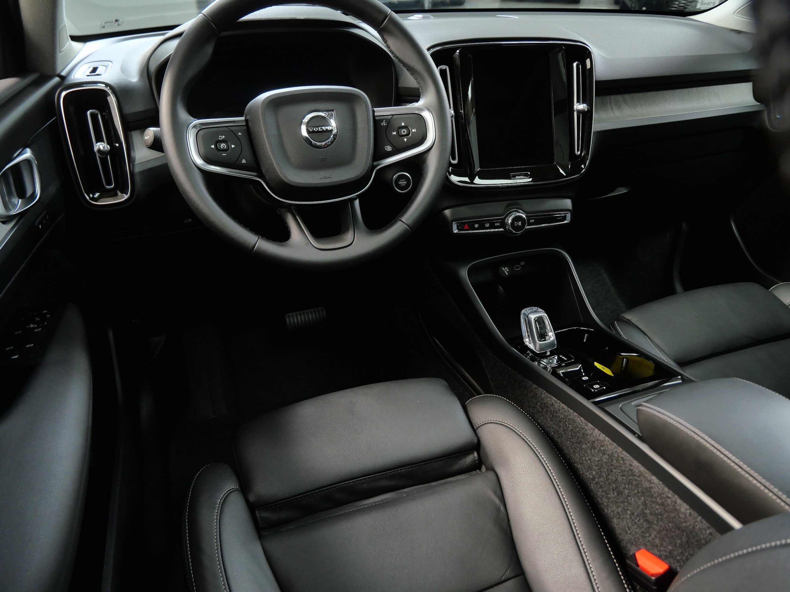 Used 2026 Volvo XC40 Plus with VIN YV4L12UC4T2735113 for sale in Minnetonka, Minnesota
