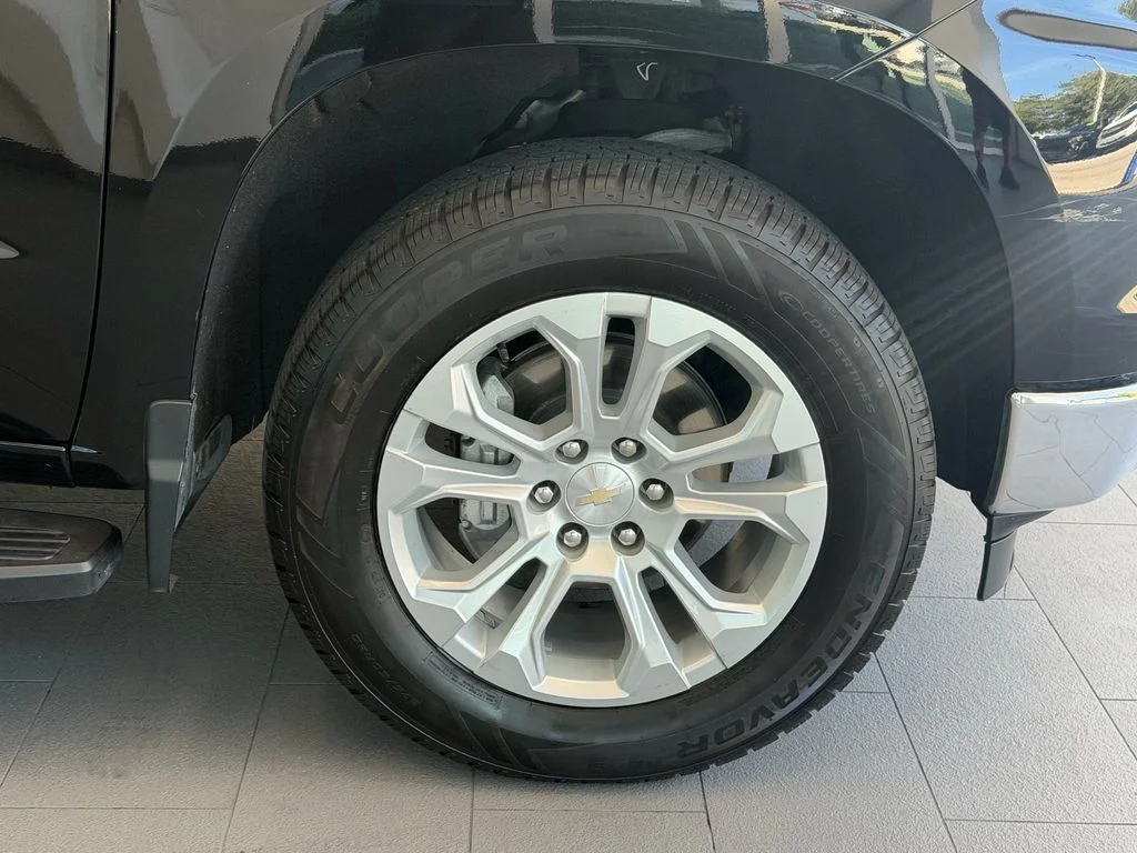 Used 2024 Black Chevrolet LTZ image 9
