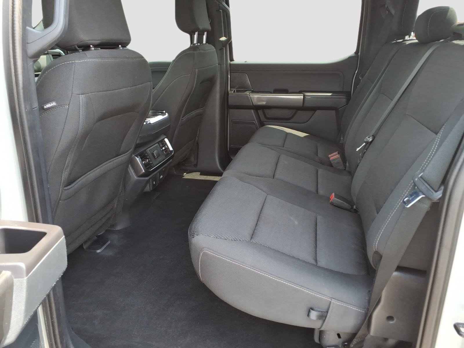 Used 2023 Avalanche Ford XLT image 14
