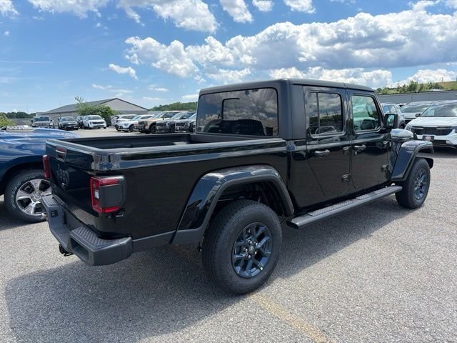 New 2026 Black Clear-Coat Exterior Paint Jeep 85th Anniversary Edition image 3