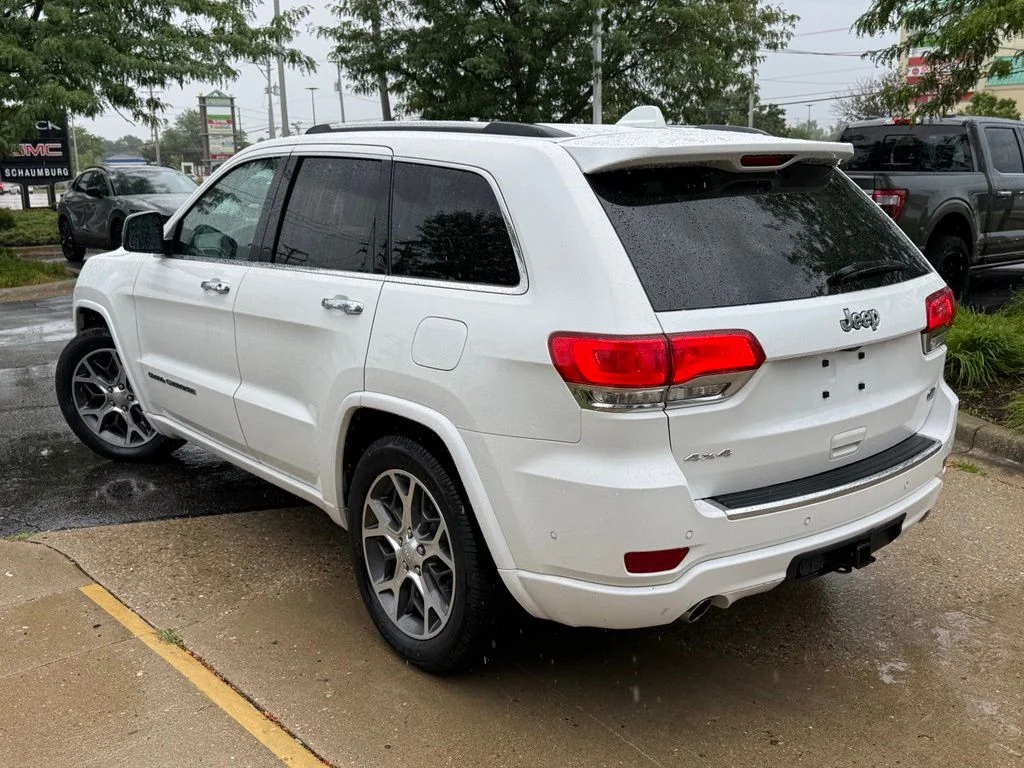 Used 2019 White Jeep Overland image 5