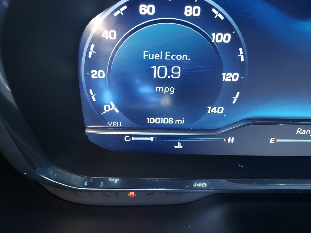 Used 2022 Black Chevrolet RST image 17