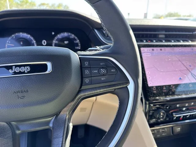 New 2025 Silver Jeep Limited image 26