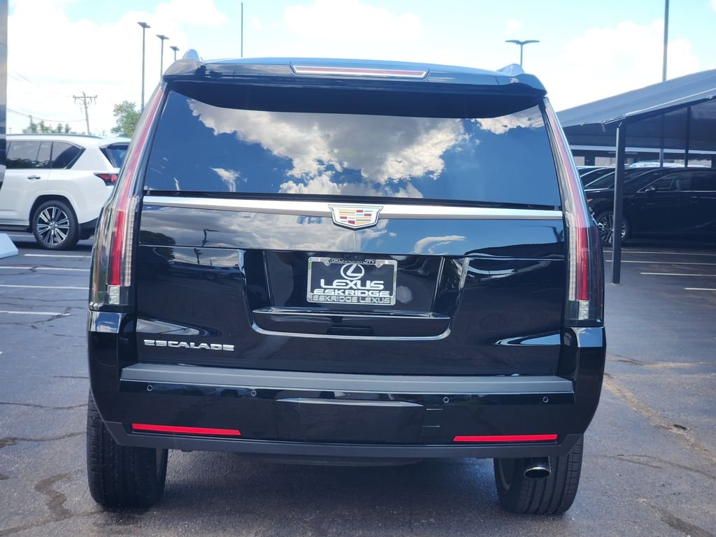 Used 2019 Black Cadillac Platinum Edition image 6