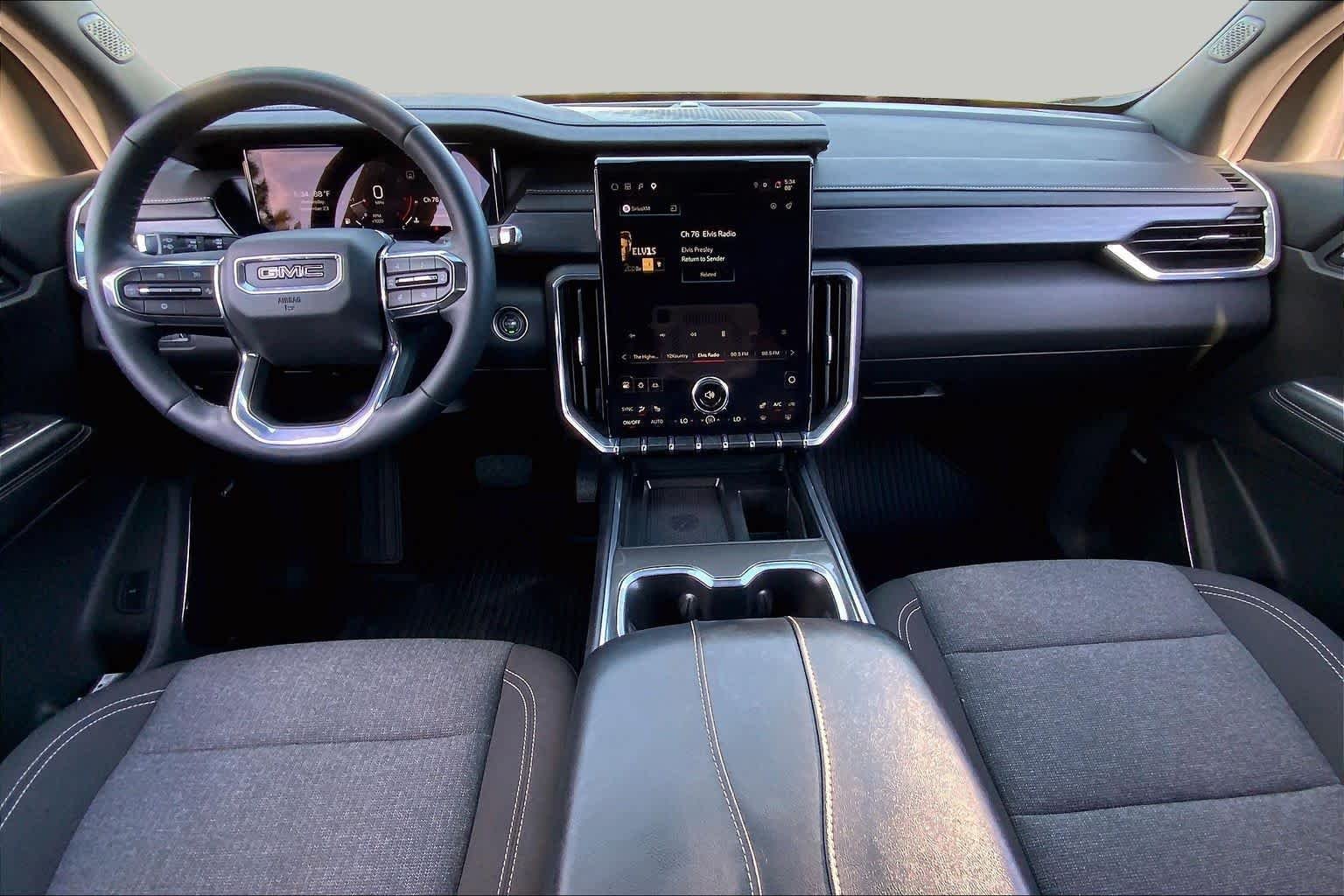 2026 GMC Acadia Elevation - Photo 16