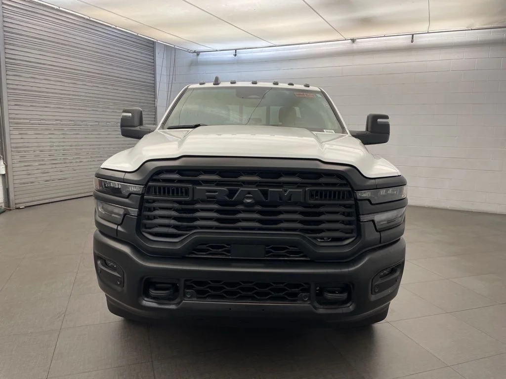 New 2026 White Ram Tradesman DRW image 6