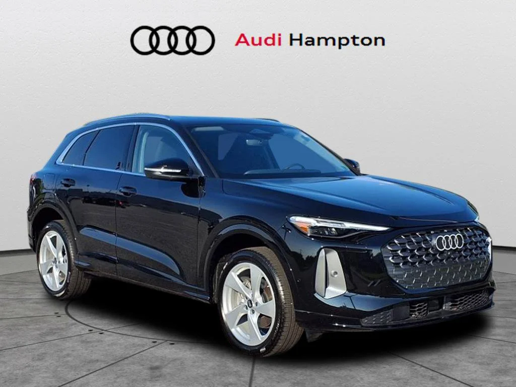 2025 Audi Q5 40 Premium Plus's photo
