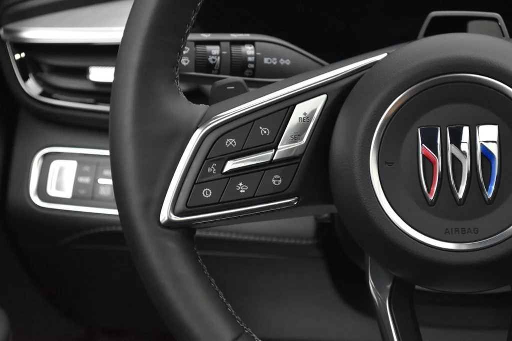 Certified Used 2026 Purple Buick Avenir image 10