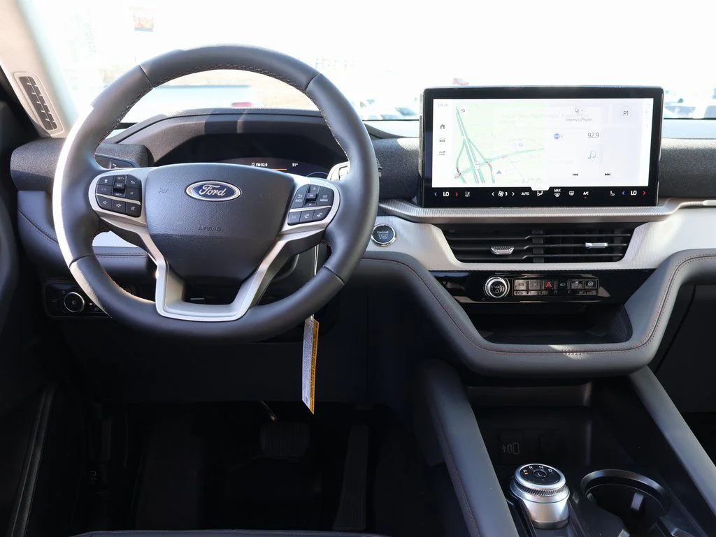 New 2026 Agate Black Metallic Ford Active image 21