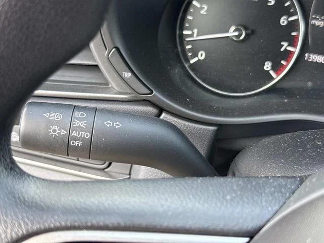 Certified Used 2025 White Mazda 2.5 S image 43